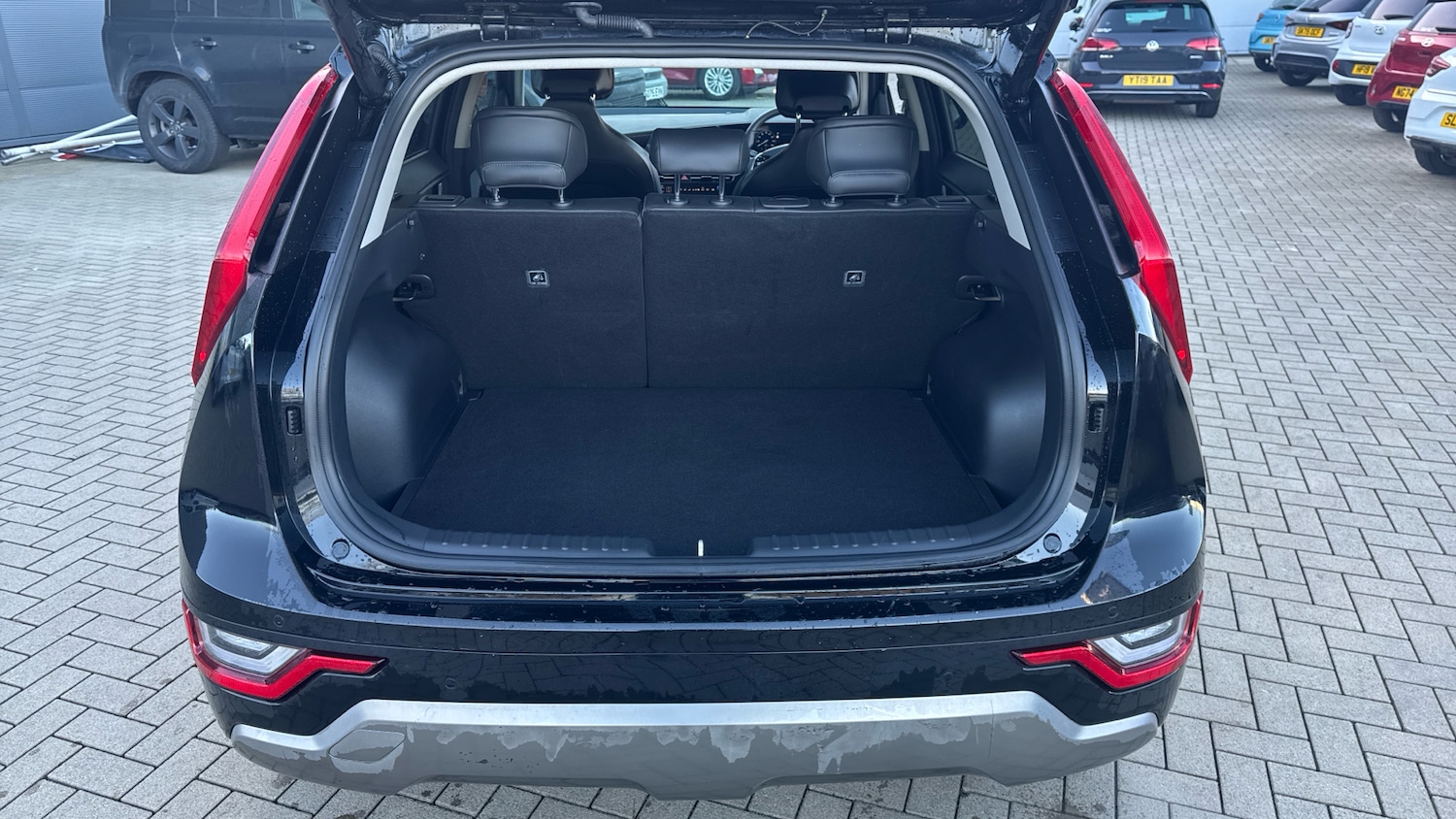 Used Kia Niro 2025 for sale - 77541887: Photo 4