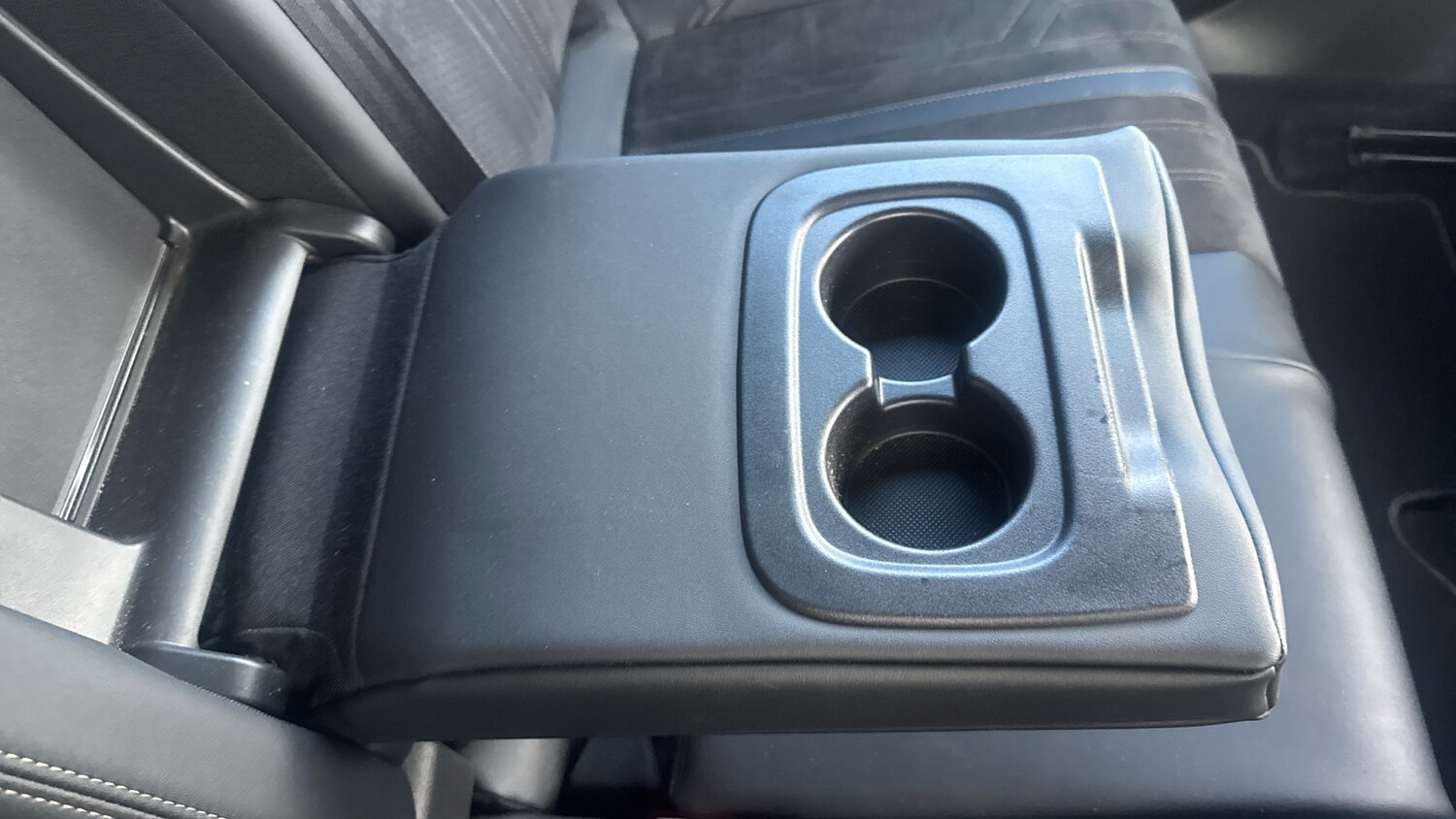 Used Peugeot 3008 2021 for sale - 76329555: Photo 33