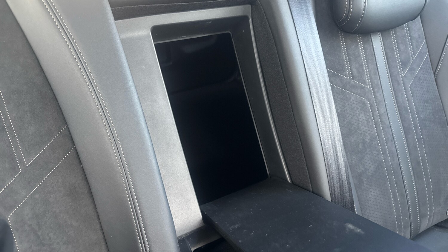 Used Peugeot 3008 2021 for sale - 76329555: Photo 34