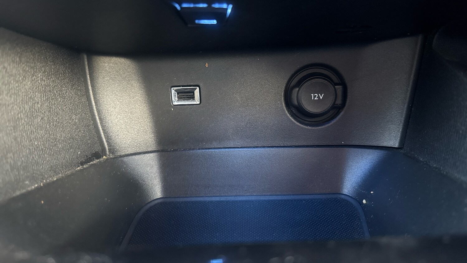 Used Peugeot 3008 2021 for sale - 76329555: Photo 41