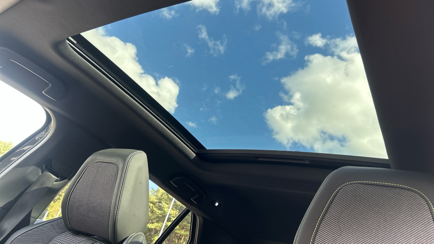 Used Peugeot 2008 2022 for sale - 77069558: Photo 35