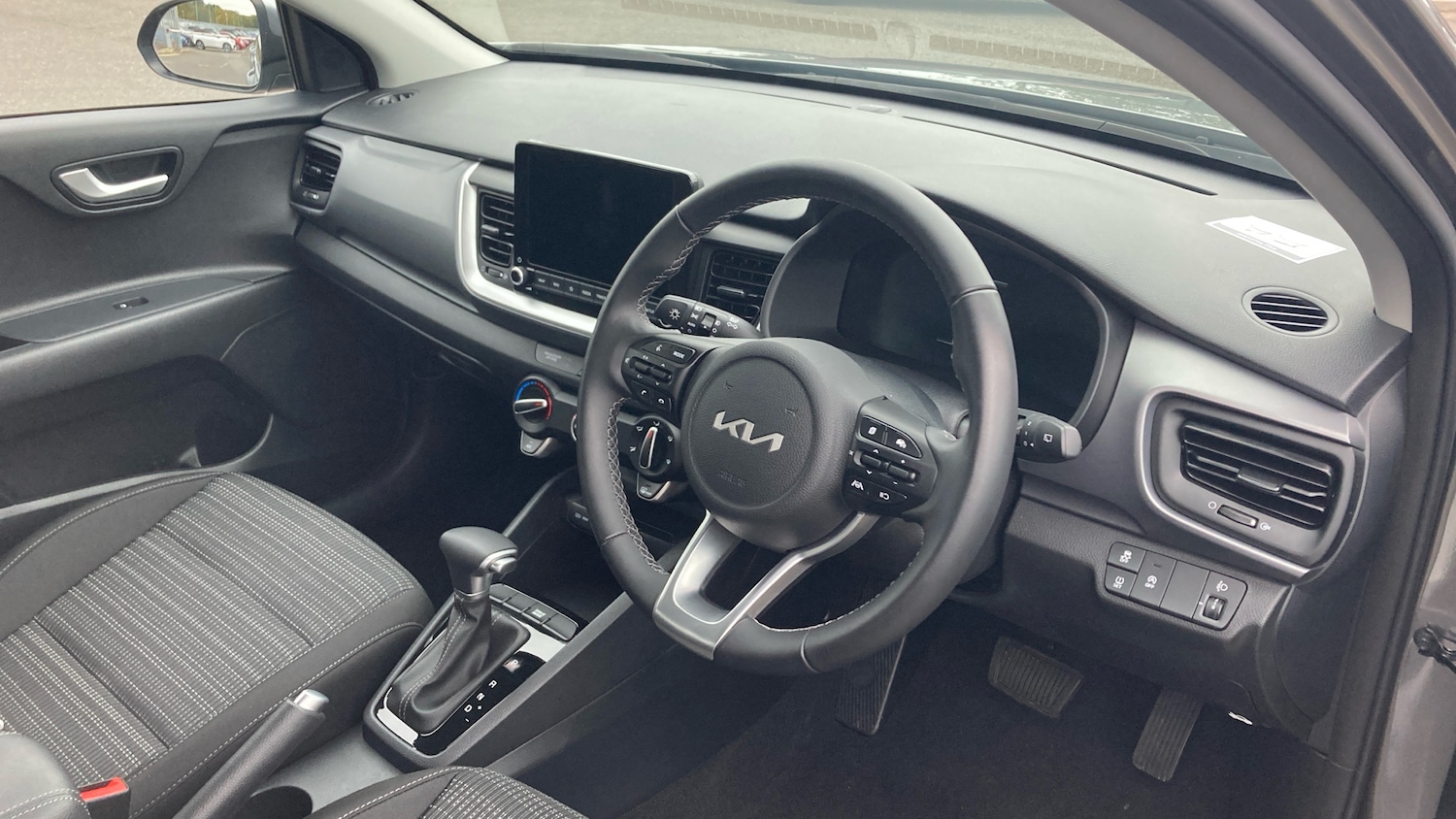 Used Kia Stonic 2025 for sale - 76193800: Photo 11