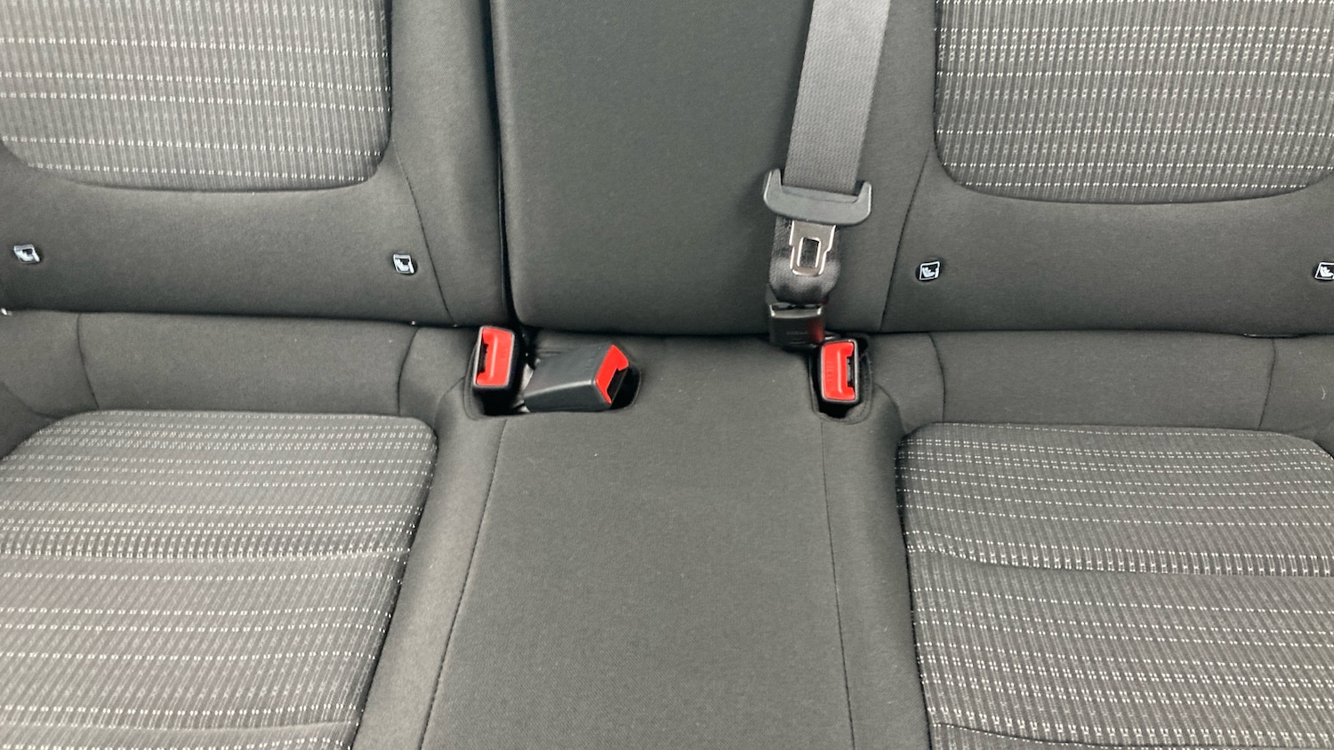 Used Kia Stonic 2025 for sale - 76193800: Photo 17