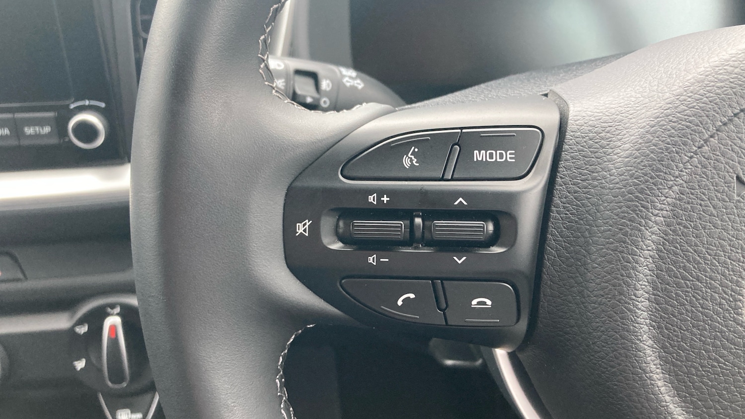 Used Kia Stonic 2025 for sale - 76193800: Photo 22