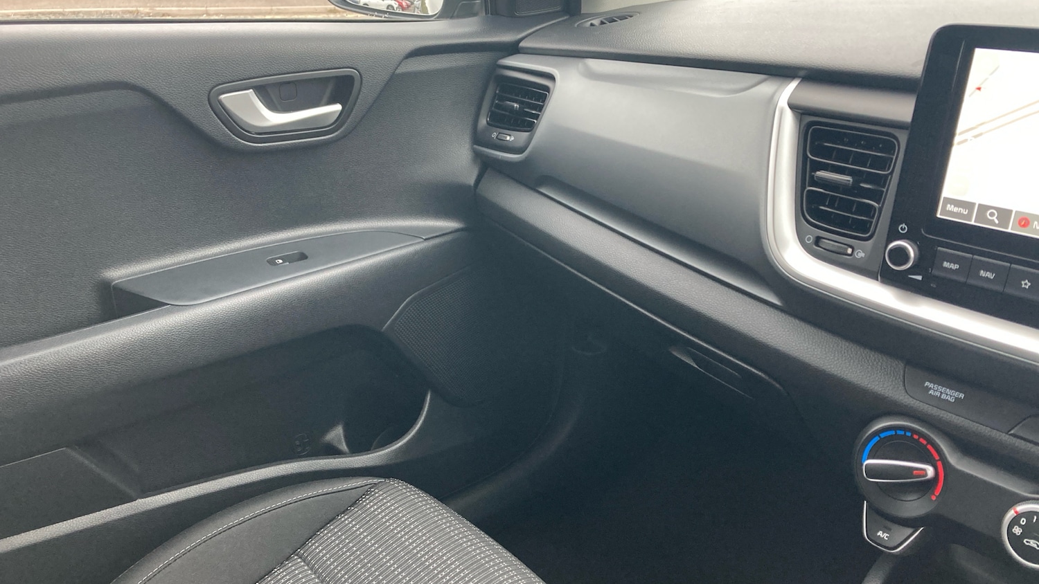 Used Kia Stonic 2025 for sale - 76193800: Photo 39