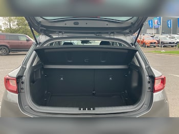Used Kia Stonic 2025 for sale - 76193800: Photo 4