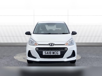 Used Hyundai i10 2018 for sale - 77661938: Photo