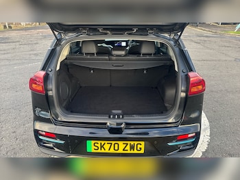 Used Kia Niro 2020 for sale - 76693204: Photo