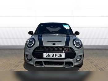 Used MINI Hatch 2019 for sale - 78858523: Photo