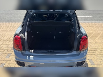 Used MINI Hatch 2019 for sale - 78858523: Photo