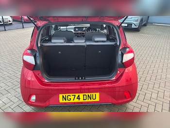 Used Hyundai i10 2024 for sale - 77220245: Photo