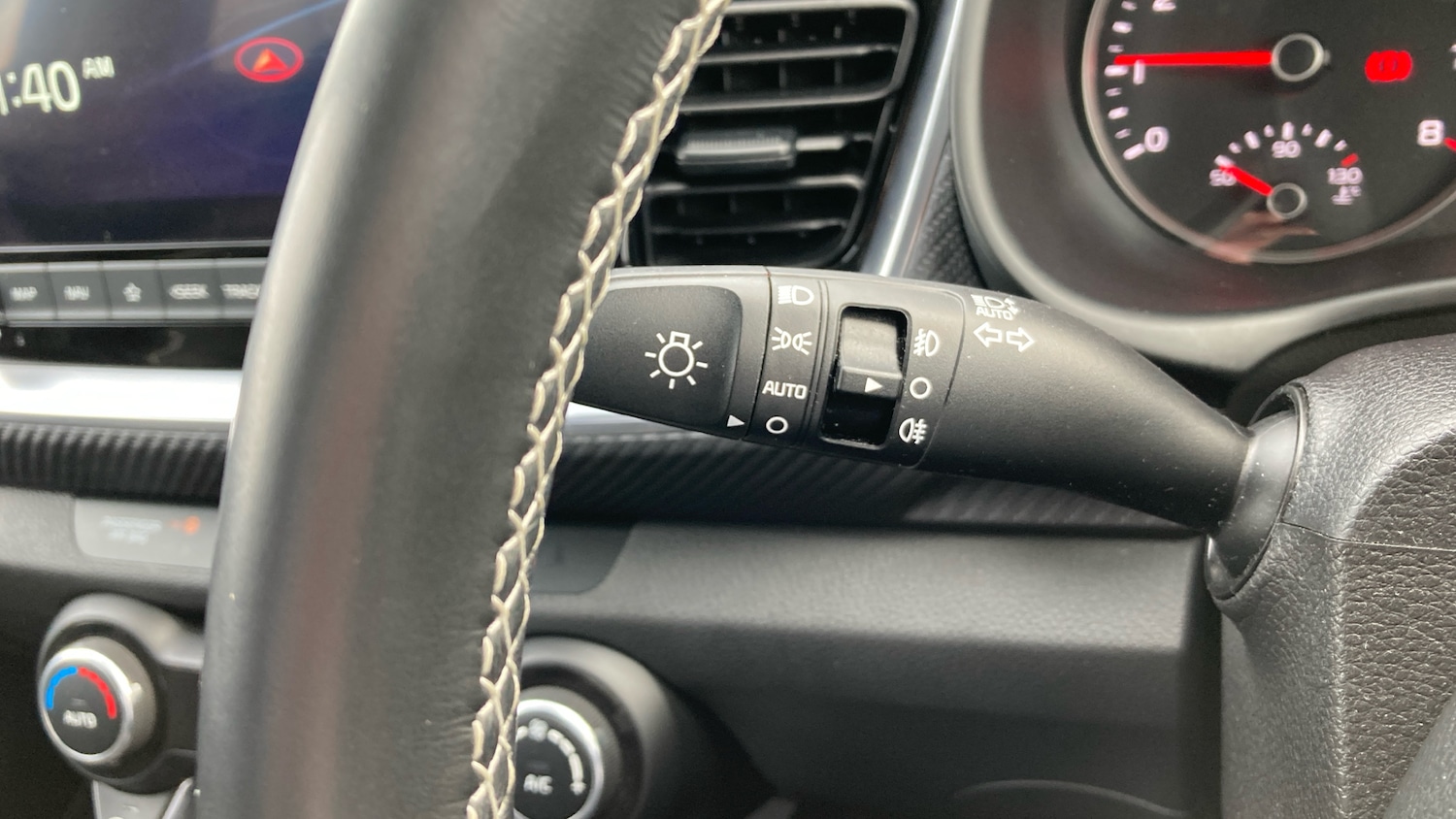 Used Kia Stonic 2021 for sale - 77951374: Photo 32