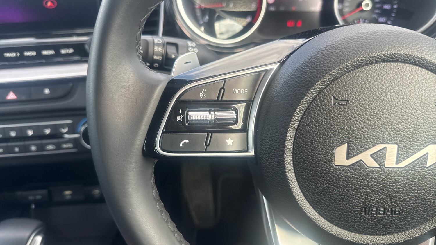 Used Kia XCeed 2025 for sale - 78222740: Photo 28