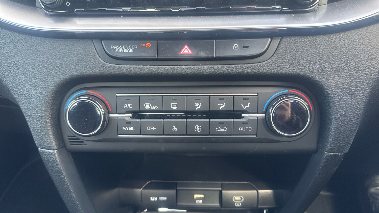 Used Kia XCeed 2025 for sale - 78222740: Photo 35