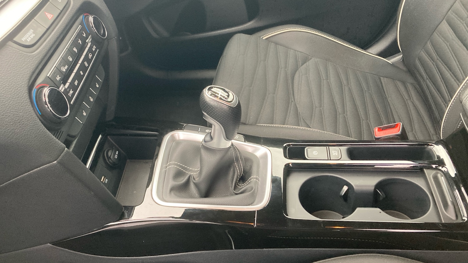 Used Kia Ceed 2025 for sale - 76340478: Photo 13