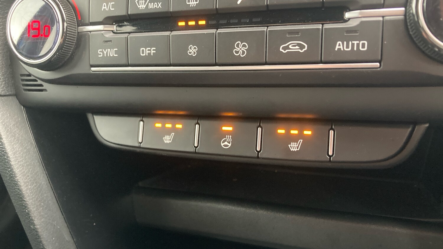 Used Kia Ceed 2025 for sale - 76340478: Photo 42