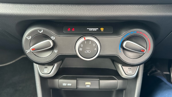 Used Kia Picanto 2023 for sale - 76206565: Photo 27