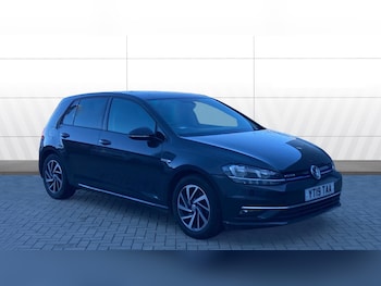 Used Volkswagen Golf 2019 for sale - 77528507: Photo