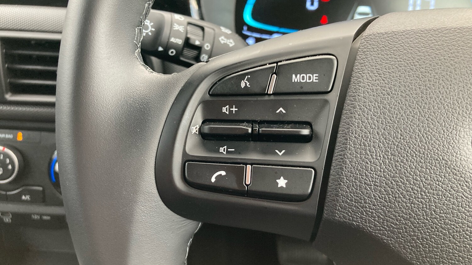 Used Hyundai i10 2025 for sale - 76683955: Photo 34