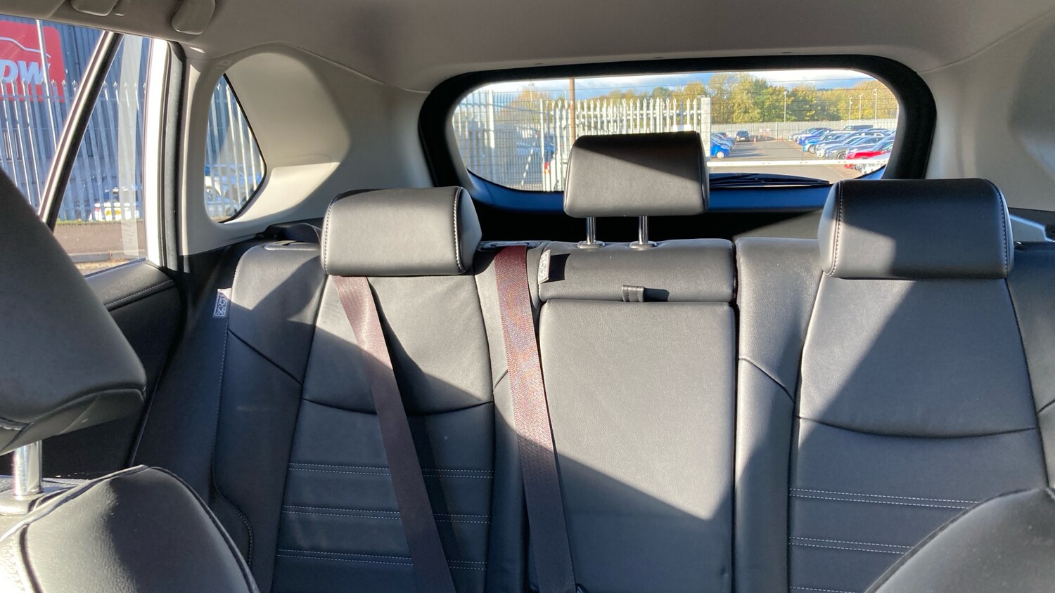 Used Toyota RAV4 2021 for sale - 76378927: Photo 15