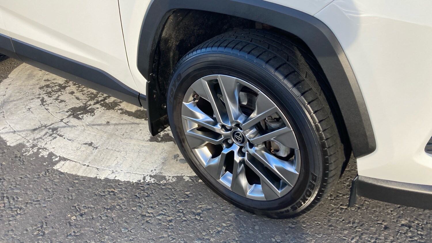 Used Toyota RAV4 2021 for sale - 76378927: Photo 24