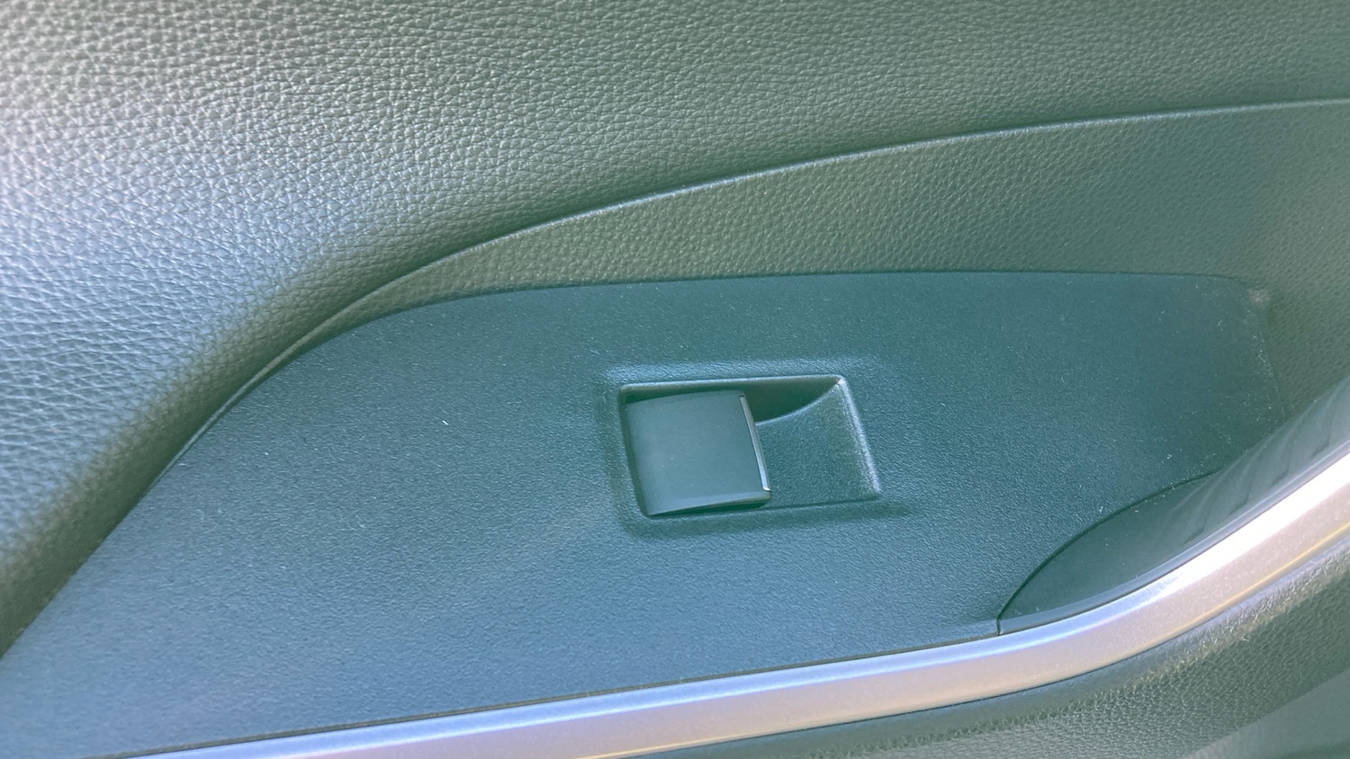 Used Toyota RAV4 2021 for sale - 76378927: Photo 29