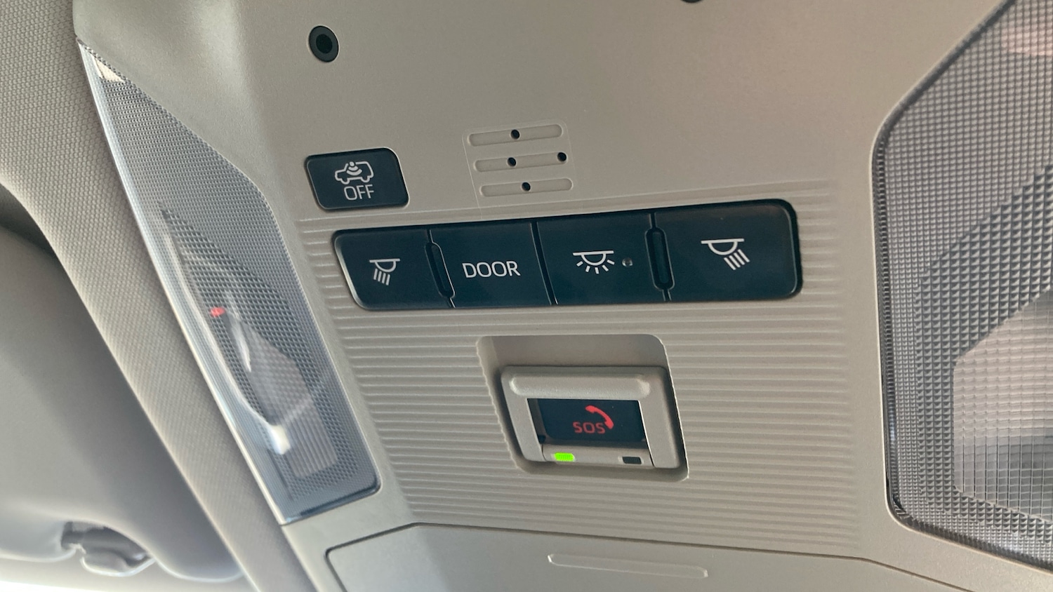 Used Toyota RAV4 2021 for sale - 76378927: Photo 47