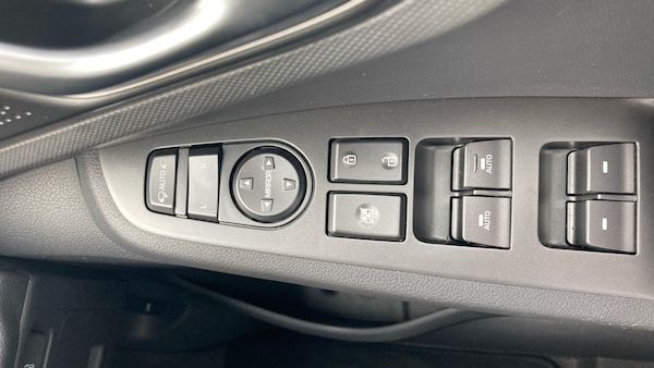 Used Hyundai IONIQ 2022 for sale - 76183130: Photo 40