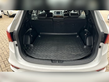 Used Hyundai Santa Fe 2018 for sale - 78653552: Photo