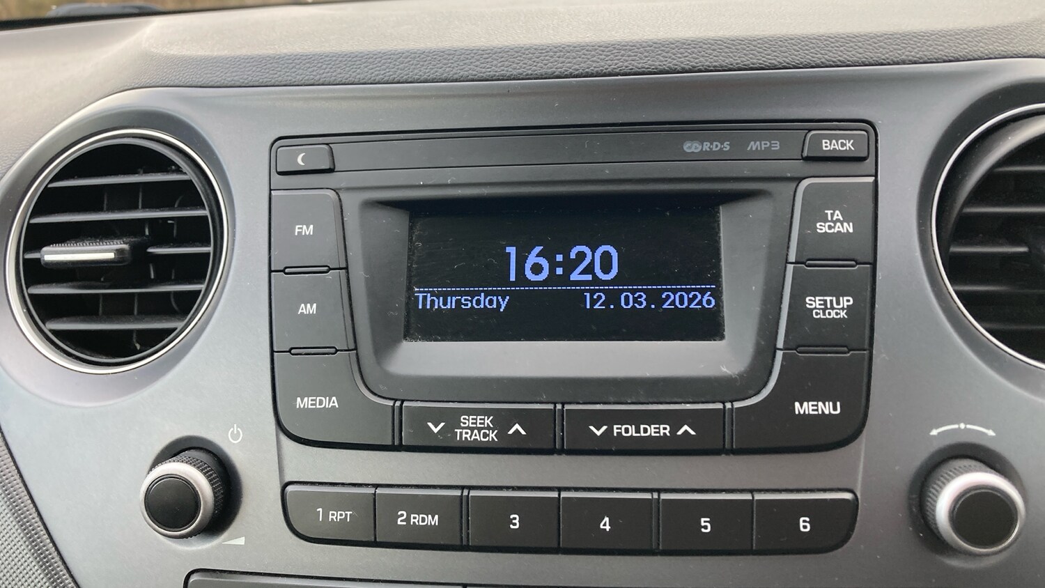 Used Hyundai i10 2018 for sale - 77917646: Photo 12