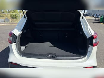 Used Nissan Qashqai 2017 for sale - 79649034: Photo