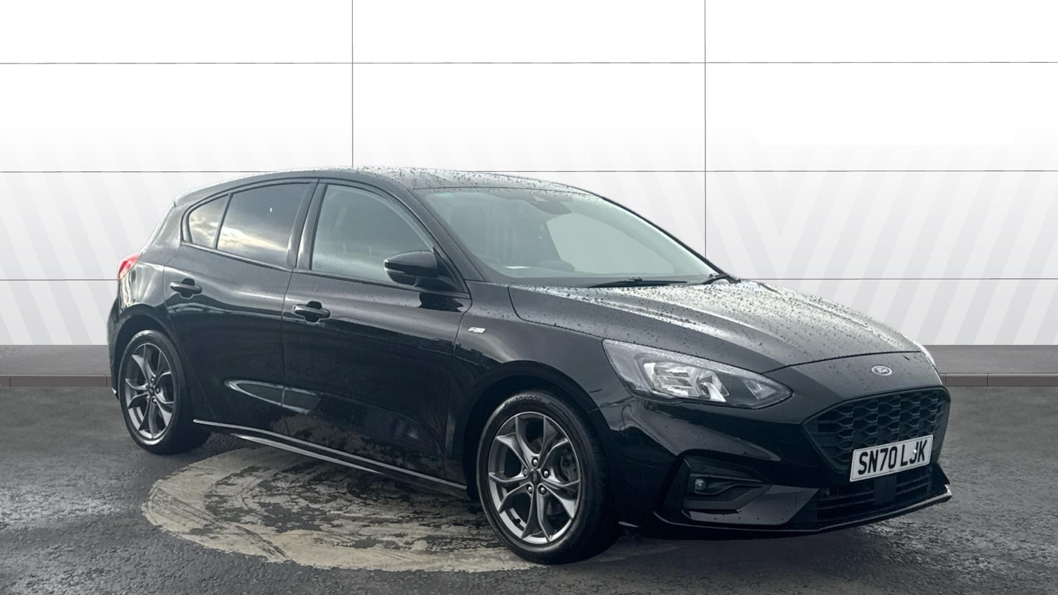 Used Ford Focus 2020 for sale - 76405182: Photo 1