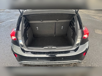 Used Ford Focus 2020 for sale - 76405182: Photo