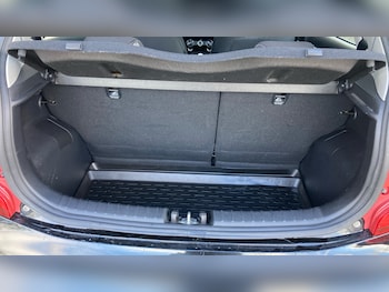 Used Kia Picanto 2023 for sale - 77618786: Photo