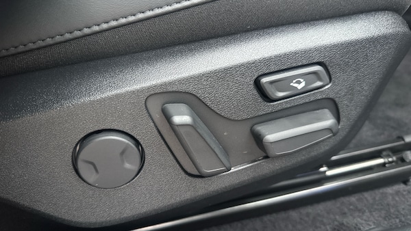 Used Kia EV6 2025 for sale - 76292804: Photo 45
