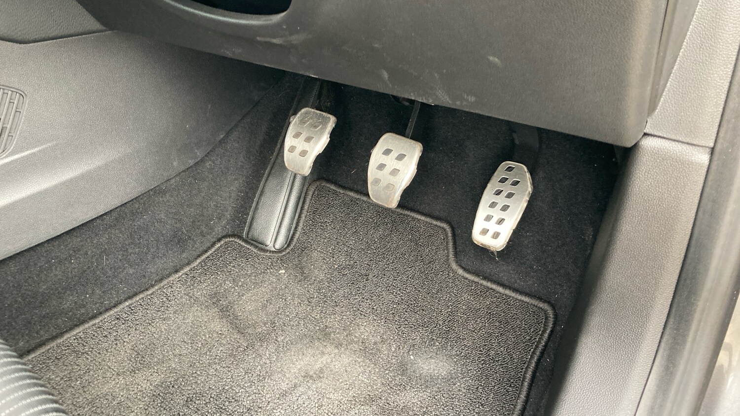 Used Renault Clio 2023 for sale - 76808036: Photo 42