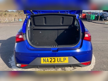 Used Hyundai i20 2023 for sale - 77883819: Photo