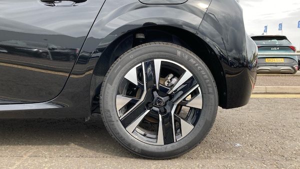Used Peugeot 208 2025 for sale - 75557587: Photo 7