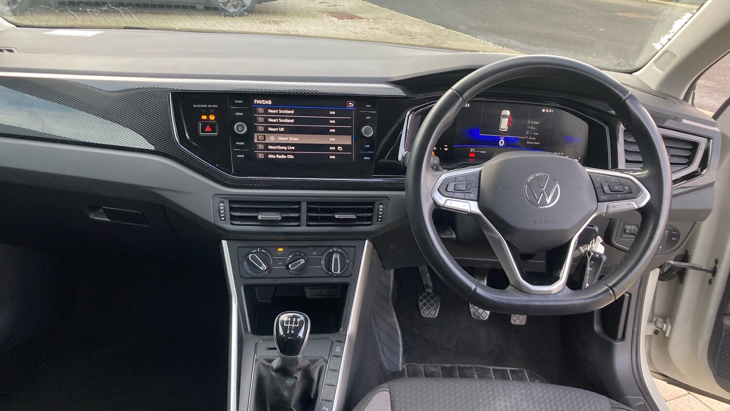 Used Volkswagen Polo 2022 for sale - 76684736: Photo 10