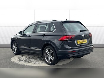 Used Volkswagen Tiguan 2019 for sale - 75555978: Photo