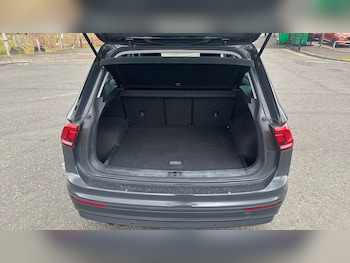 Used Volkswagen Tiguan 2019 for sale - 75555978: Photo