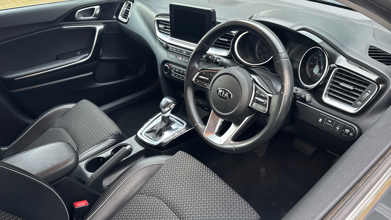 Used Kia Ceed 2019 for sale - 77324348: Photo 11