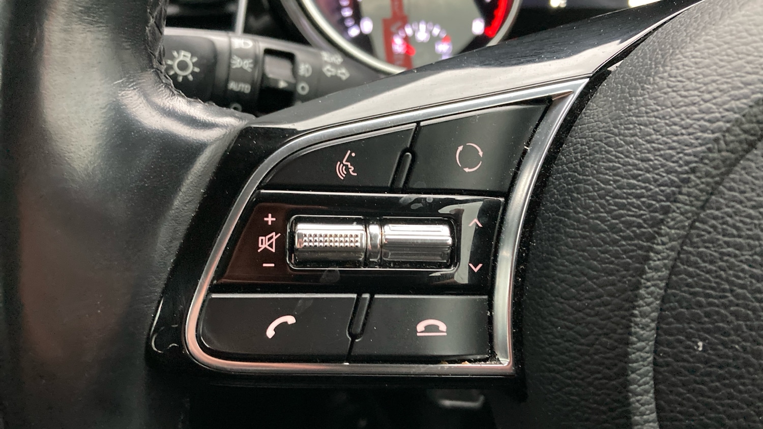 Used Kia XCeed 2021 for sale - 76719247: Photo 33