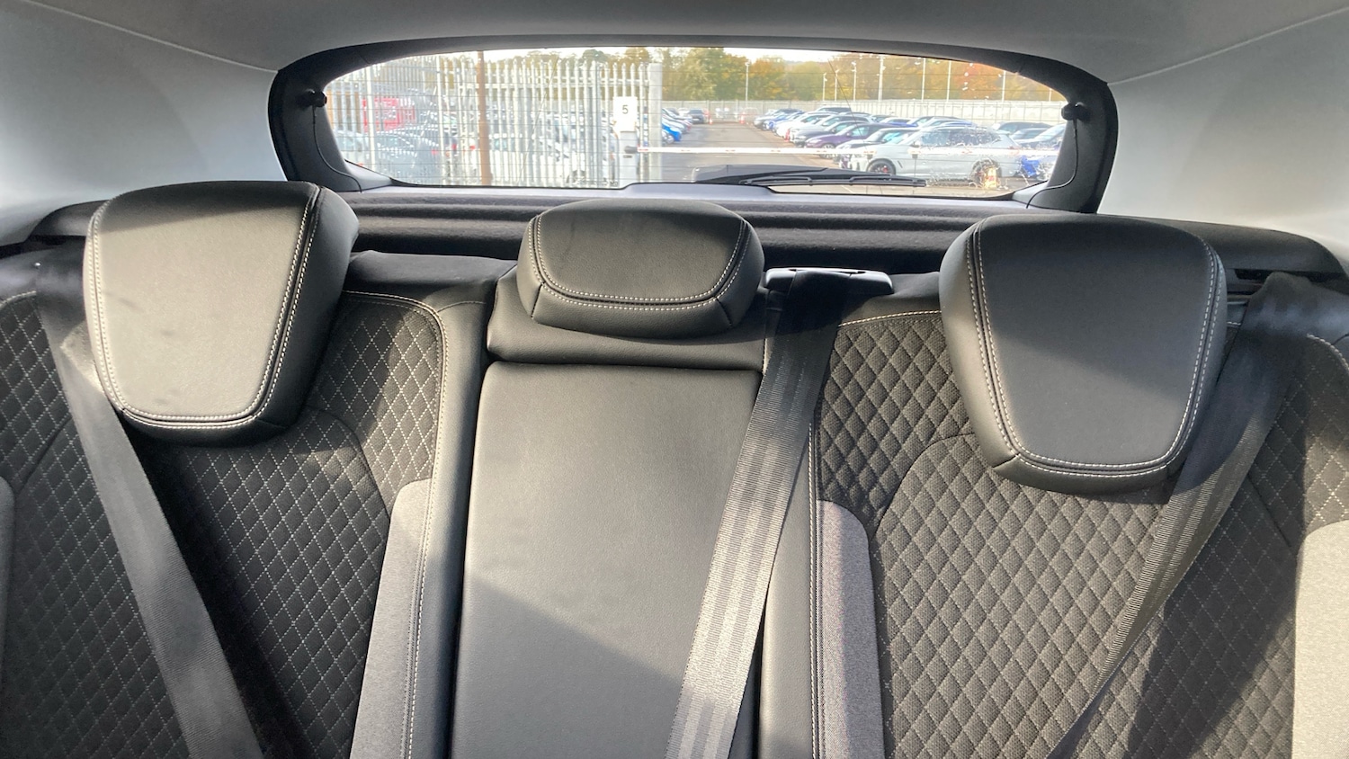 Used Vauxhall Grandland X 2018 for sale - 76415651: Photo 15