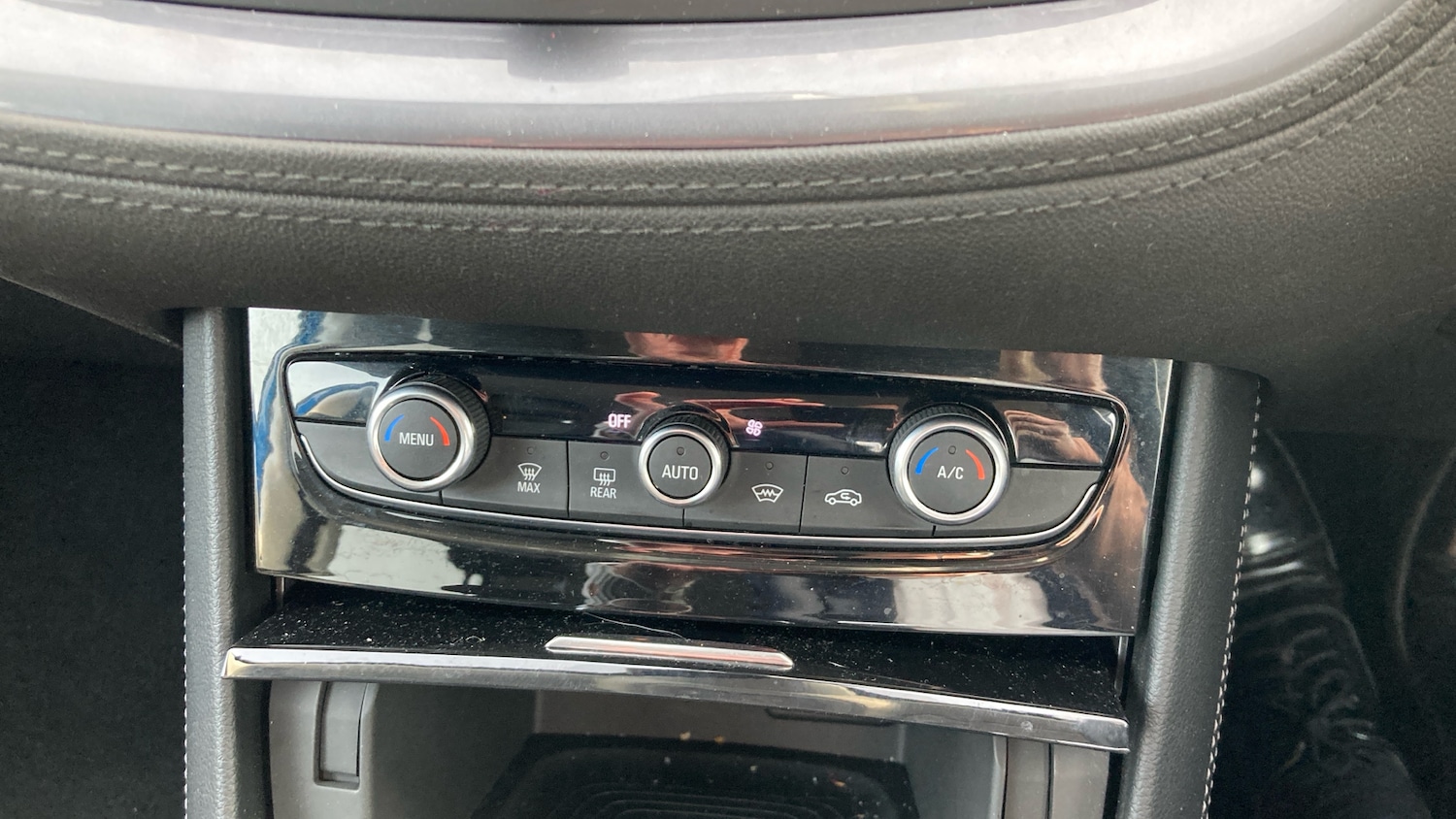 Used Vauxhall Grandland X 2018 for sale - 76415651: Photo 24