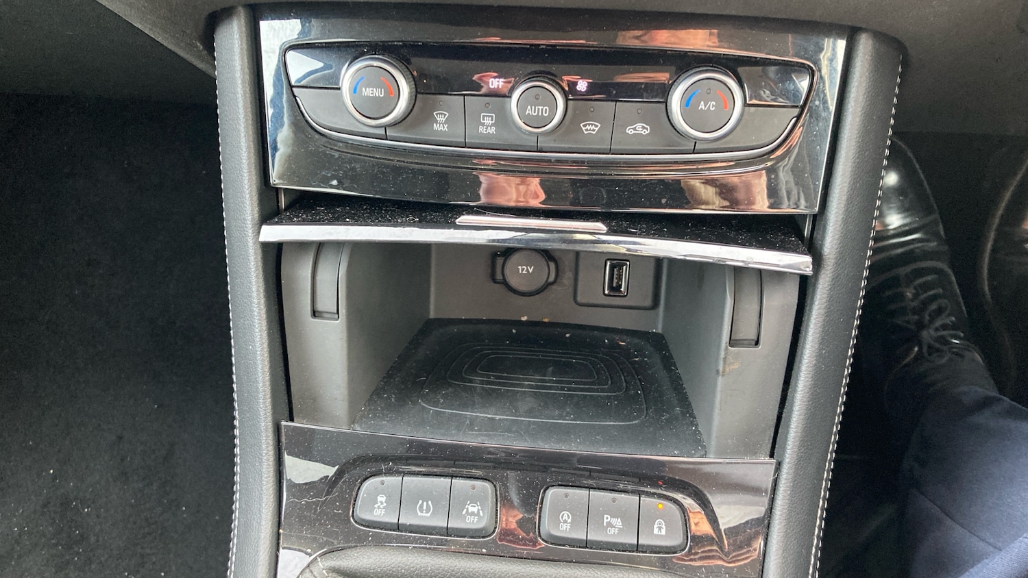 Used Vauxhall Grandland X 2018 for sale - 76415651: Photo 25