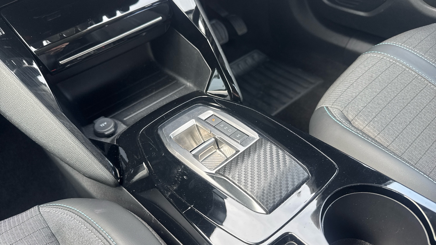 Used Peugeot 2008 2022 for sale - 78176402: Photo 13