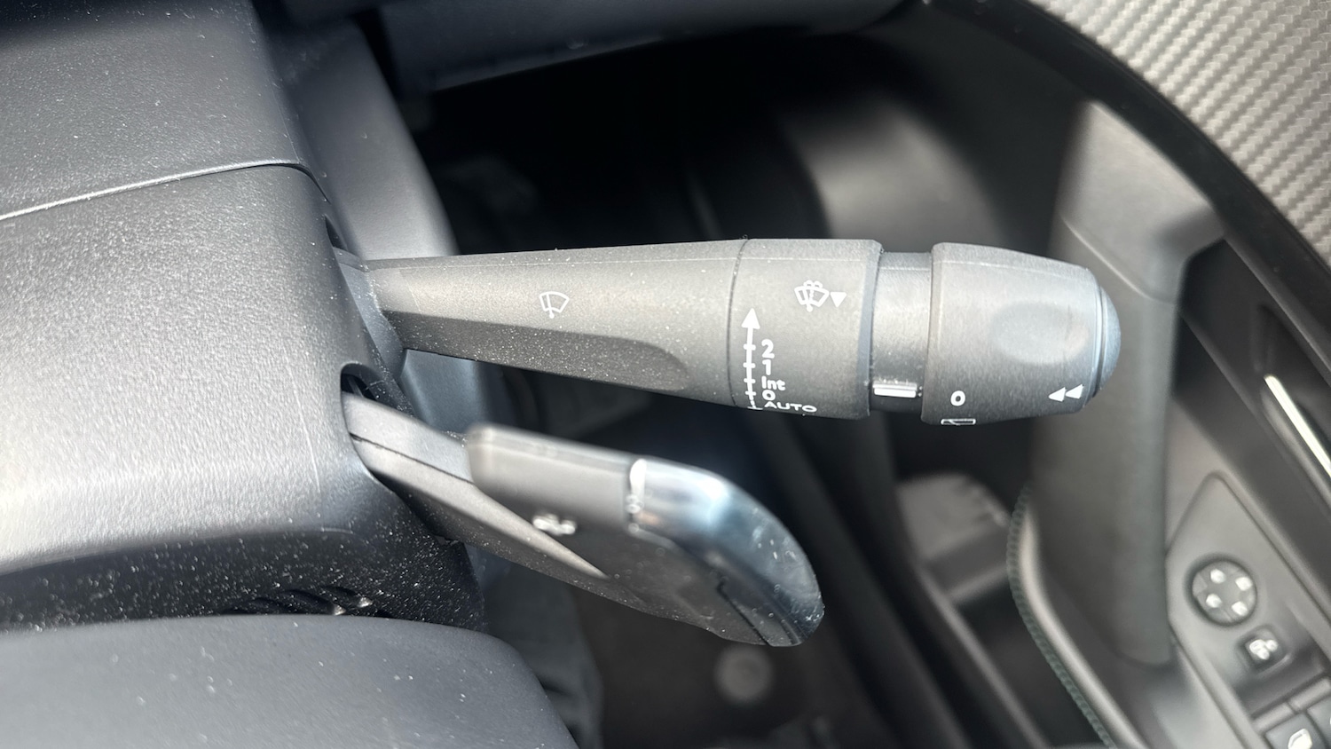 Used Peugeot 2008 2022 for sale - 78176402: Photo 32