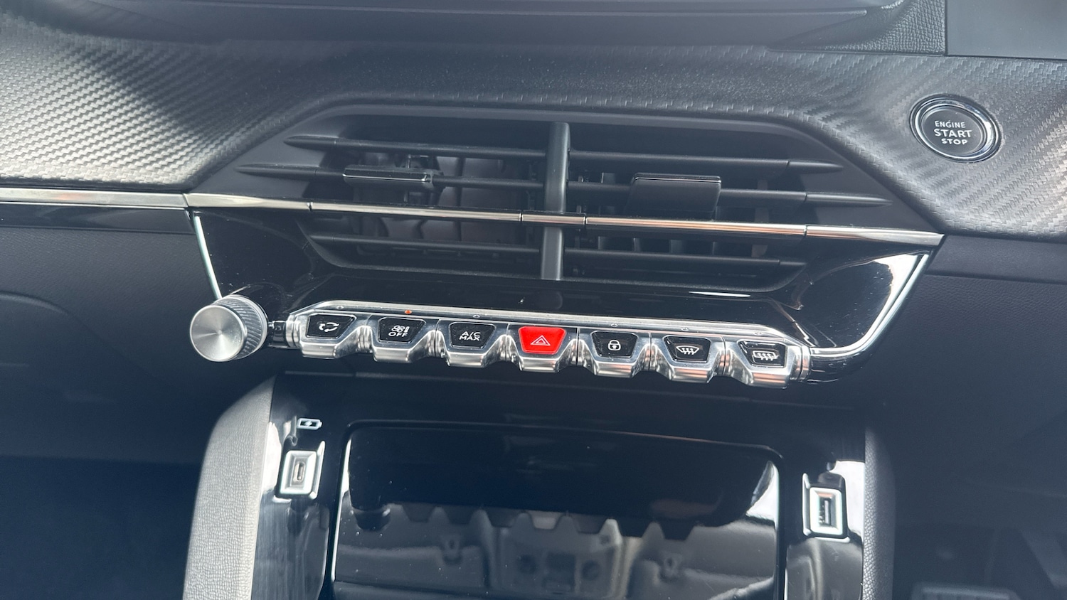 Used Peugeot 2008 2022 for sale - 78176402: Photo 37