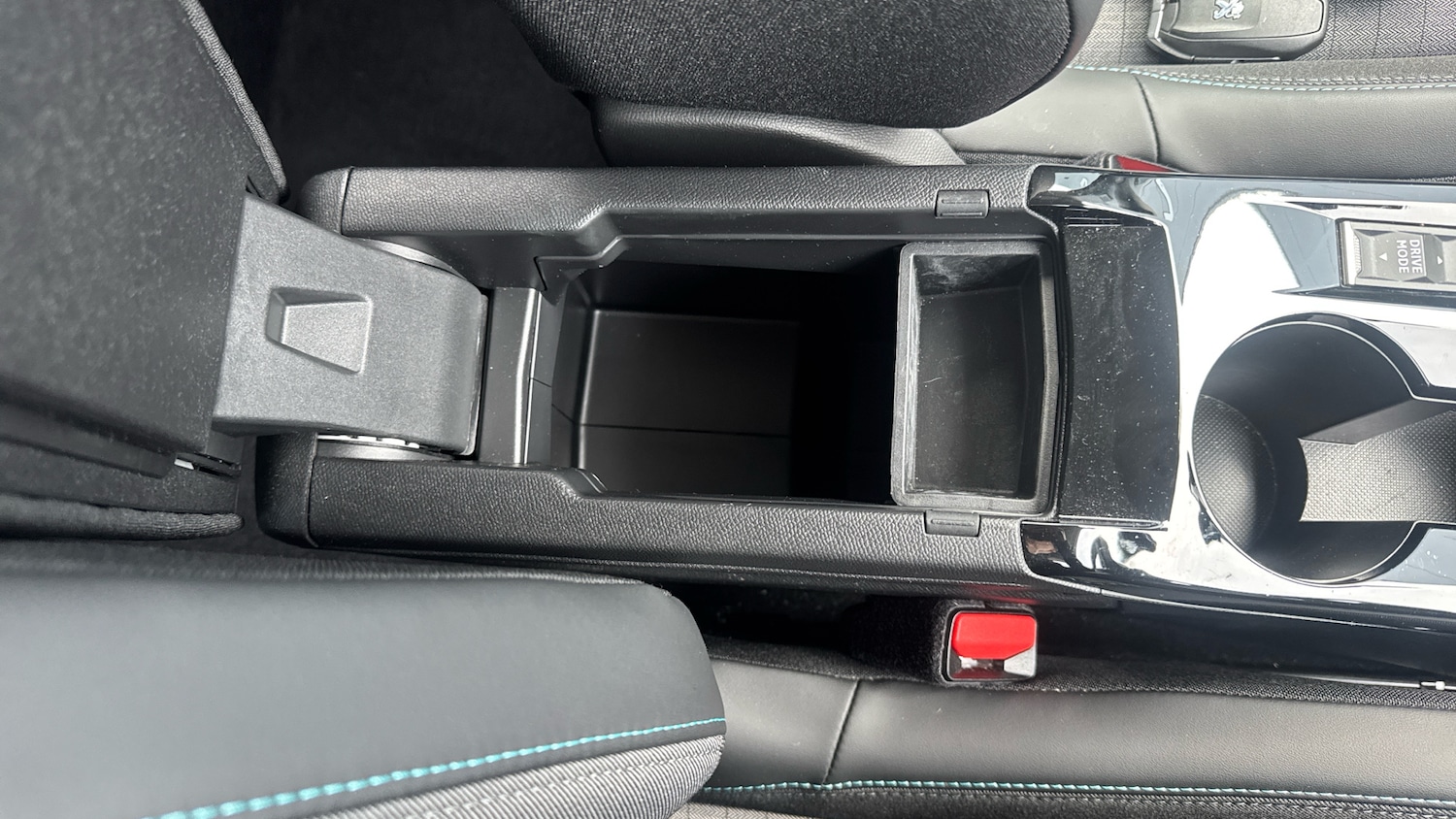 Used Peugeot 2008 2022 for sale - 78176402: Photo 46